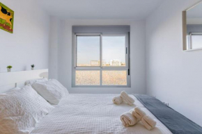 Modern Apartment: Moncofa Beachside Oasis